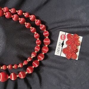 Vintage earrings and necklace